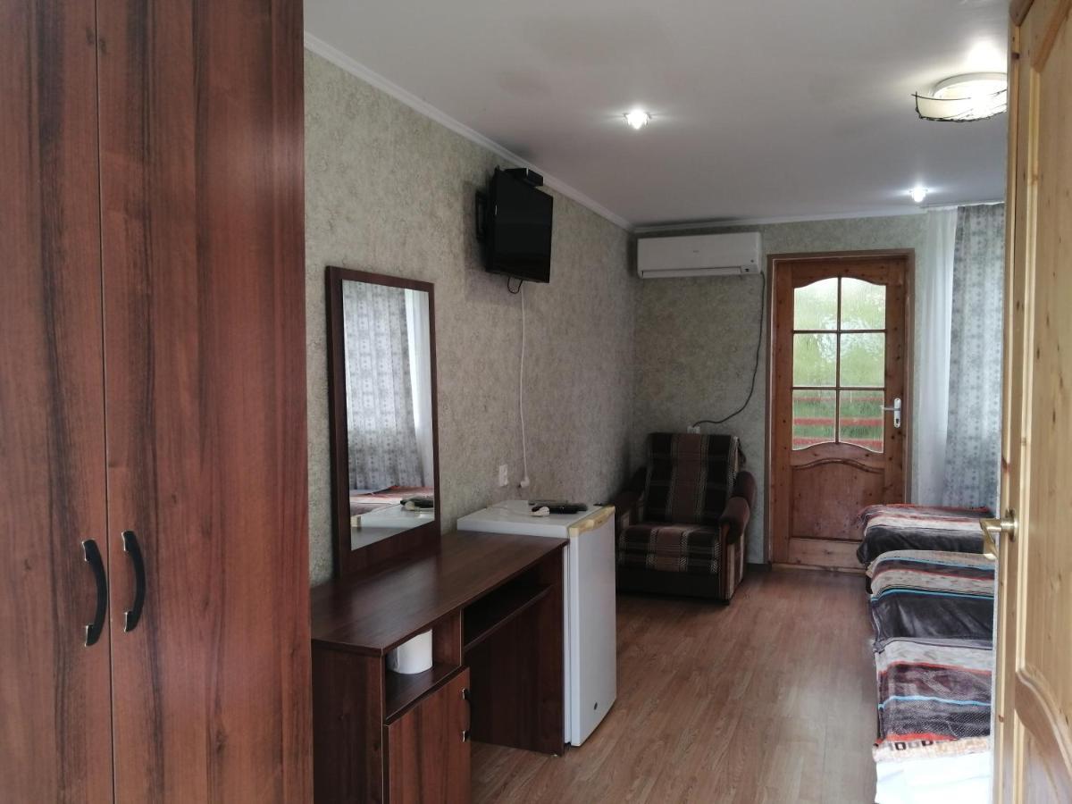 Мини-Отель На Агрба 22А Pițunda Exterior foto