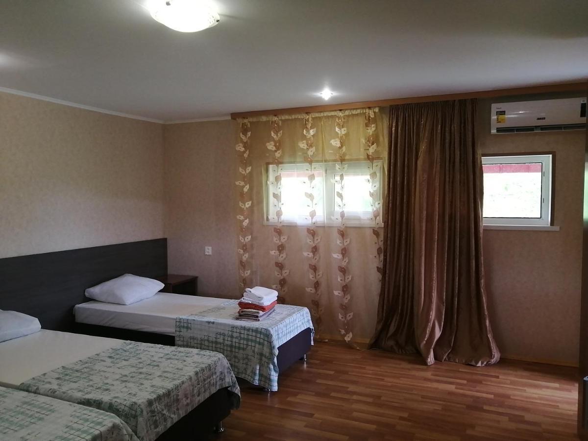 Мини-Отель На Агрба 22А Pițunda Exterior foto